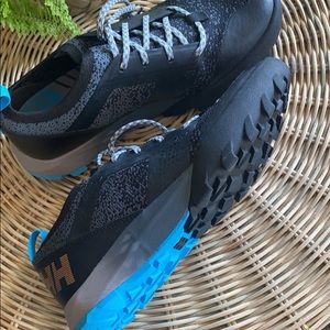 Helly-Hansen Womens Varde Trail Shoe size 6